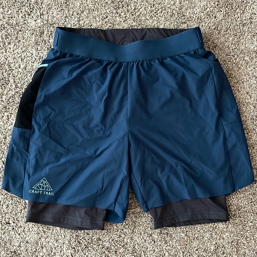 CRAFT men’s PRO trail 2 in 1 running shorts. Size L. Excellent condition.